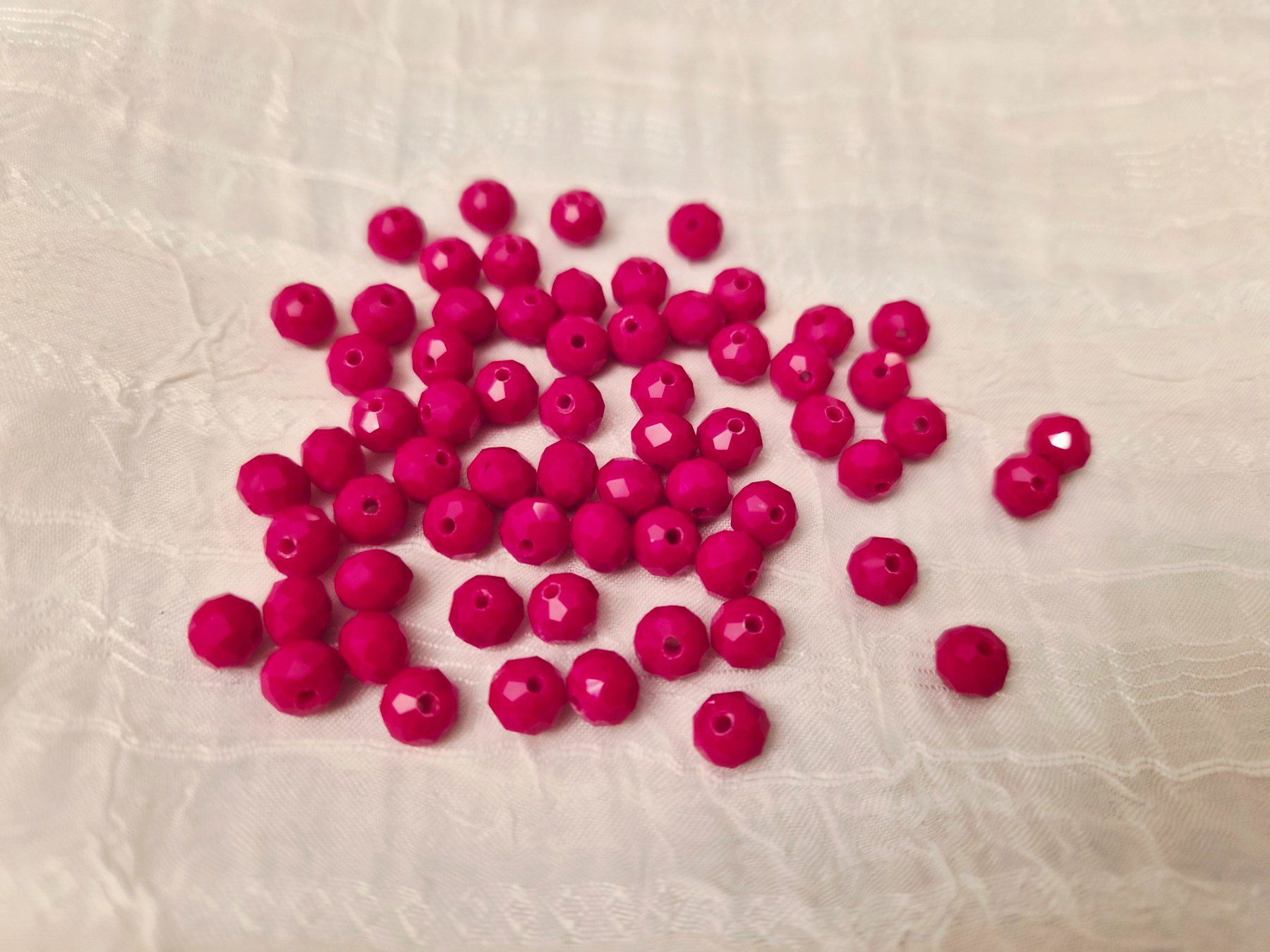 Perle (finte): Glasschliffperlen 8mm Rot 65 stk – Nuovo e nell'imballaggio originale da Dietikon venduto da Eleda 1