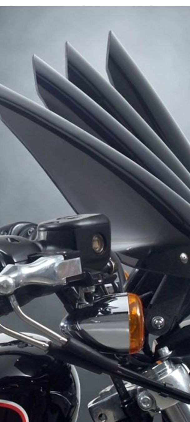 Insegne: Harley WINDSCHILD Gladiator – Usato da Adlikon b.Regensdf venduto da fatbob50