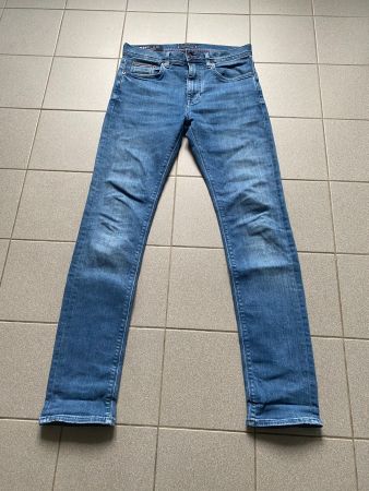 Tommy Hilfiger Jeanshose / W31 x L32 / Blau / Top Zustand!