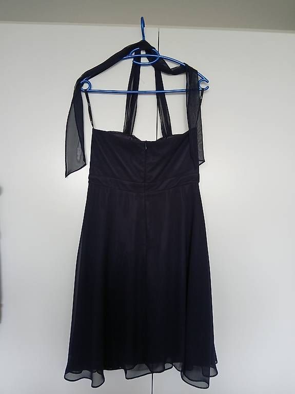 Robes: Dunkelblaues Abendkleid – D'occasion à Zollikofen par car_c2g8 1