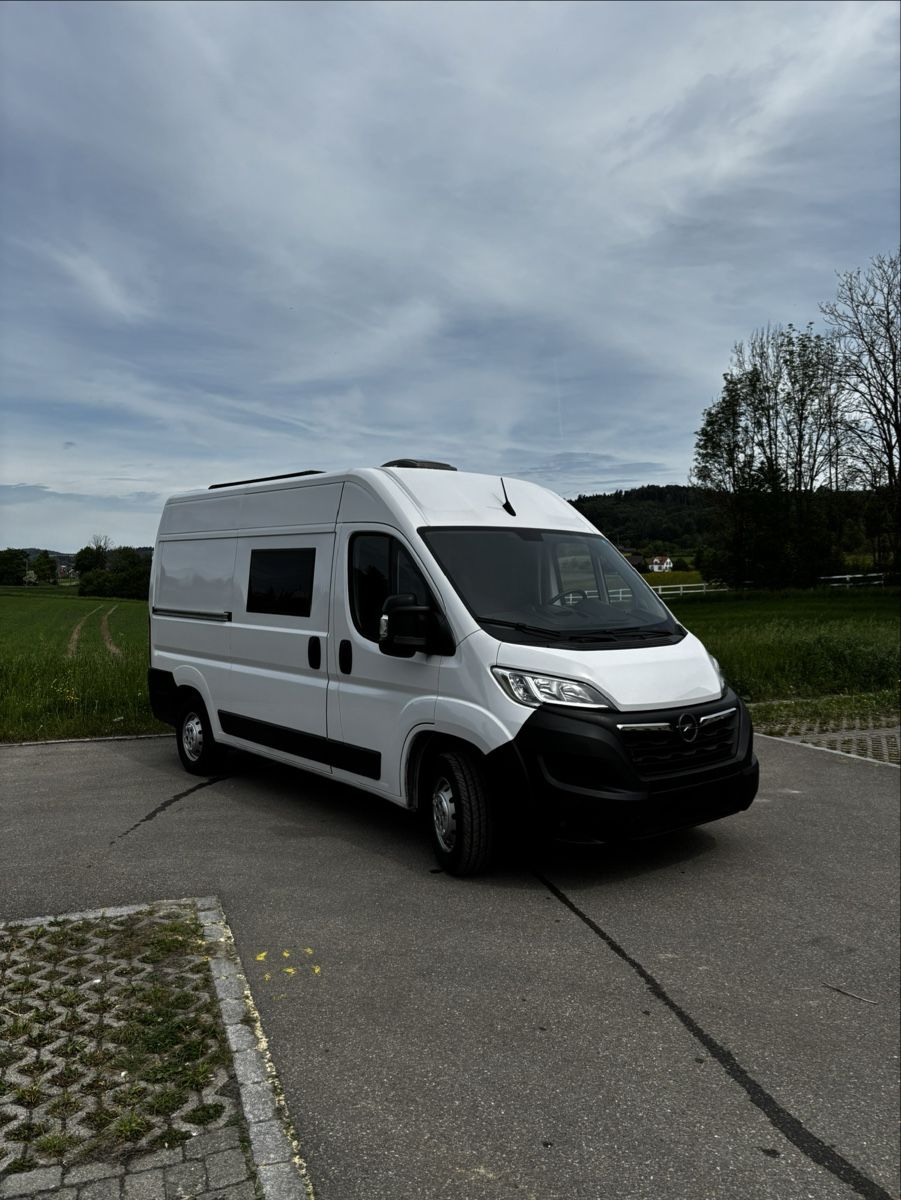Opel Nutzfahrzeuge: Opel Movano – Gebraucht aus Hombrechtikon von myownbikes