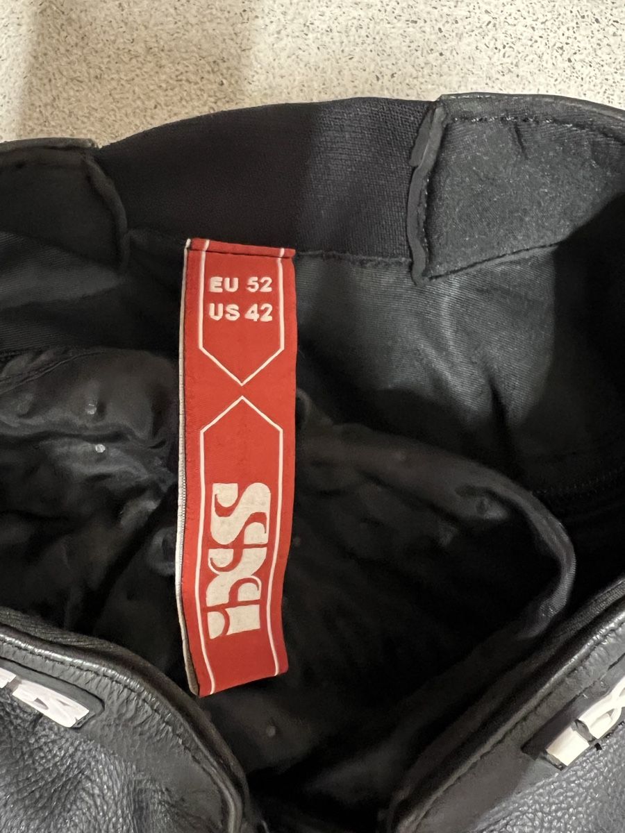 IXS Giacche: IXS Lederkombi Gr.52 – Usato da Winterthur venduto da Keric01 2
