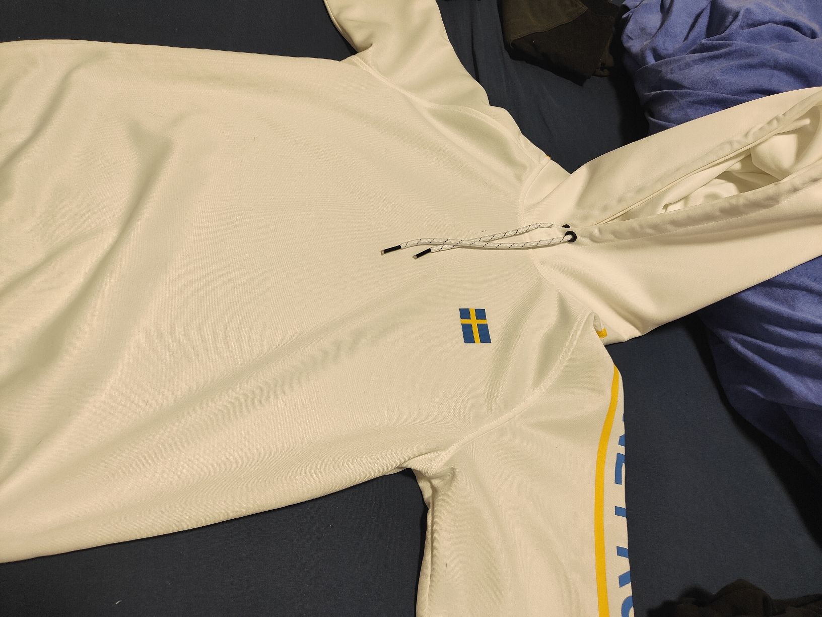 Pulls & Sweat-shirts: Pullover, Schweden – D'occasion à Muttenz par NMtn. 1