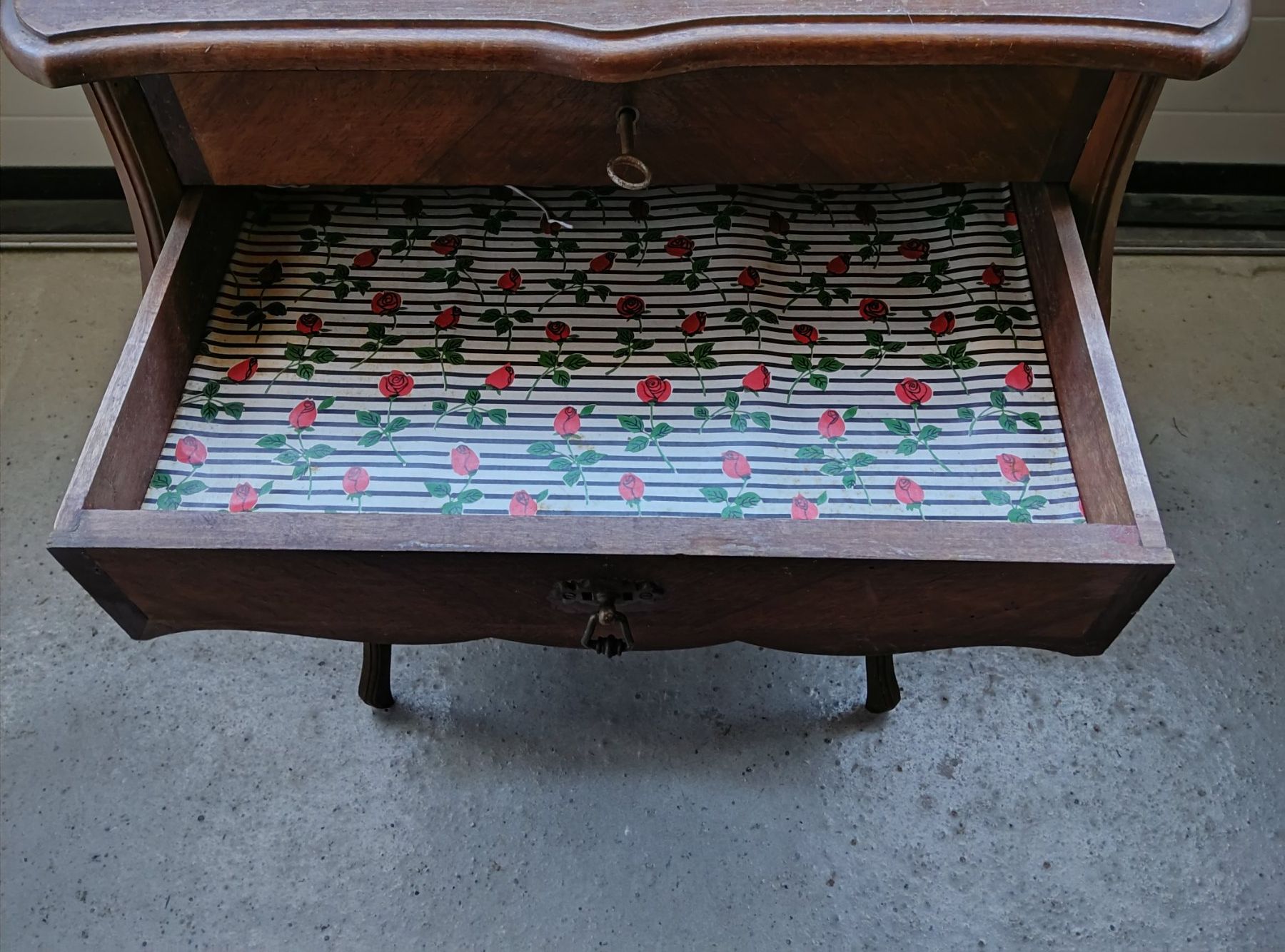 Commodes: Coiffeuse ancienne – D'occasion à Vicques par prairie0809 5