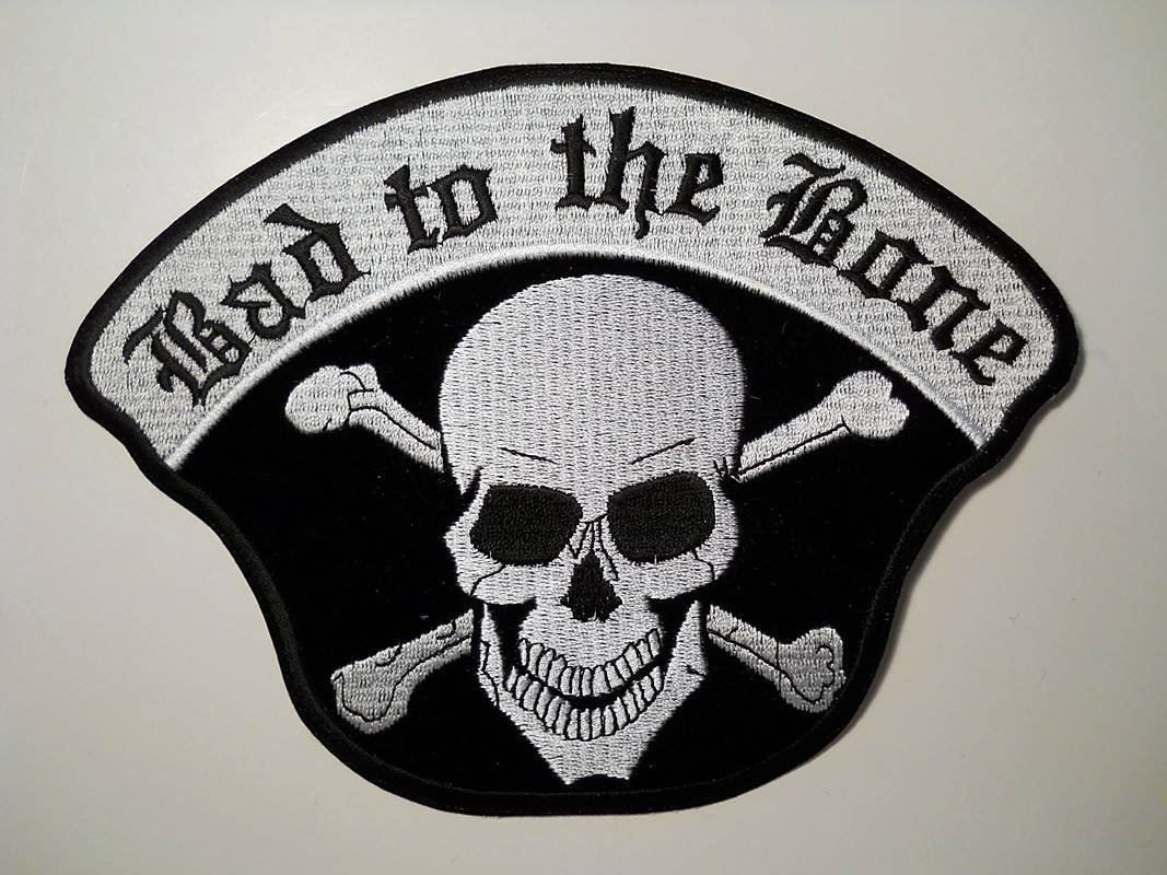 Toppe: BIKER LOT OF 2 PATCH HARLEY & BAD SKULL – Nuovo (secondo la descrizione) da Lugano venduto da YouWantUS 2