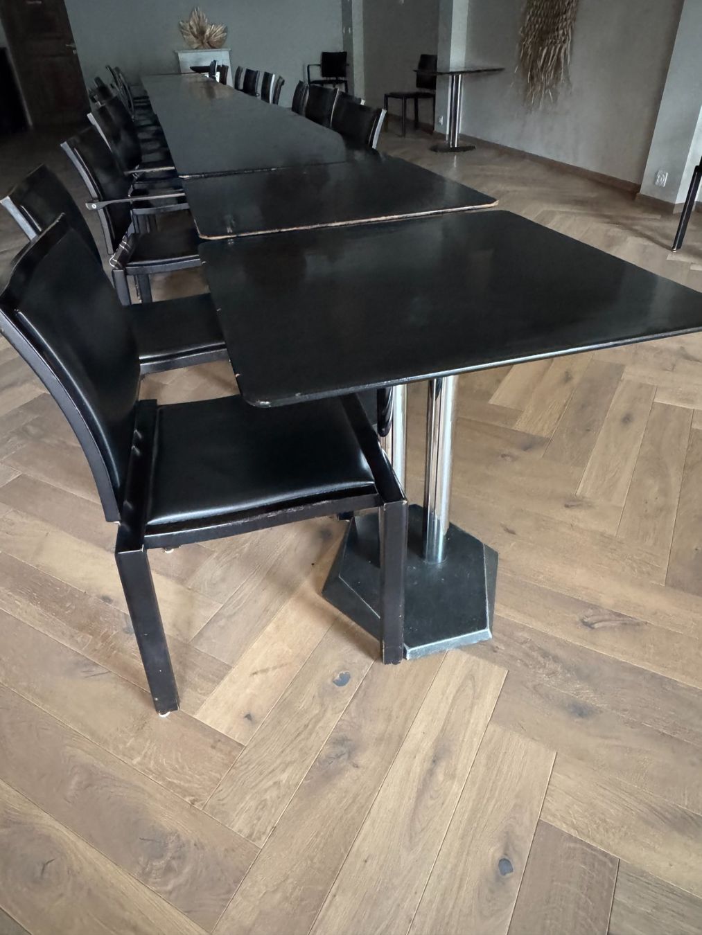 Dietiker Sedie: Dietiker Essstühle – Usato da Effretikon venduto da abe_7b2k 6