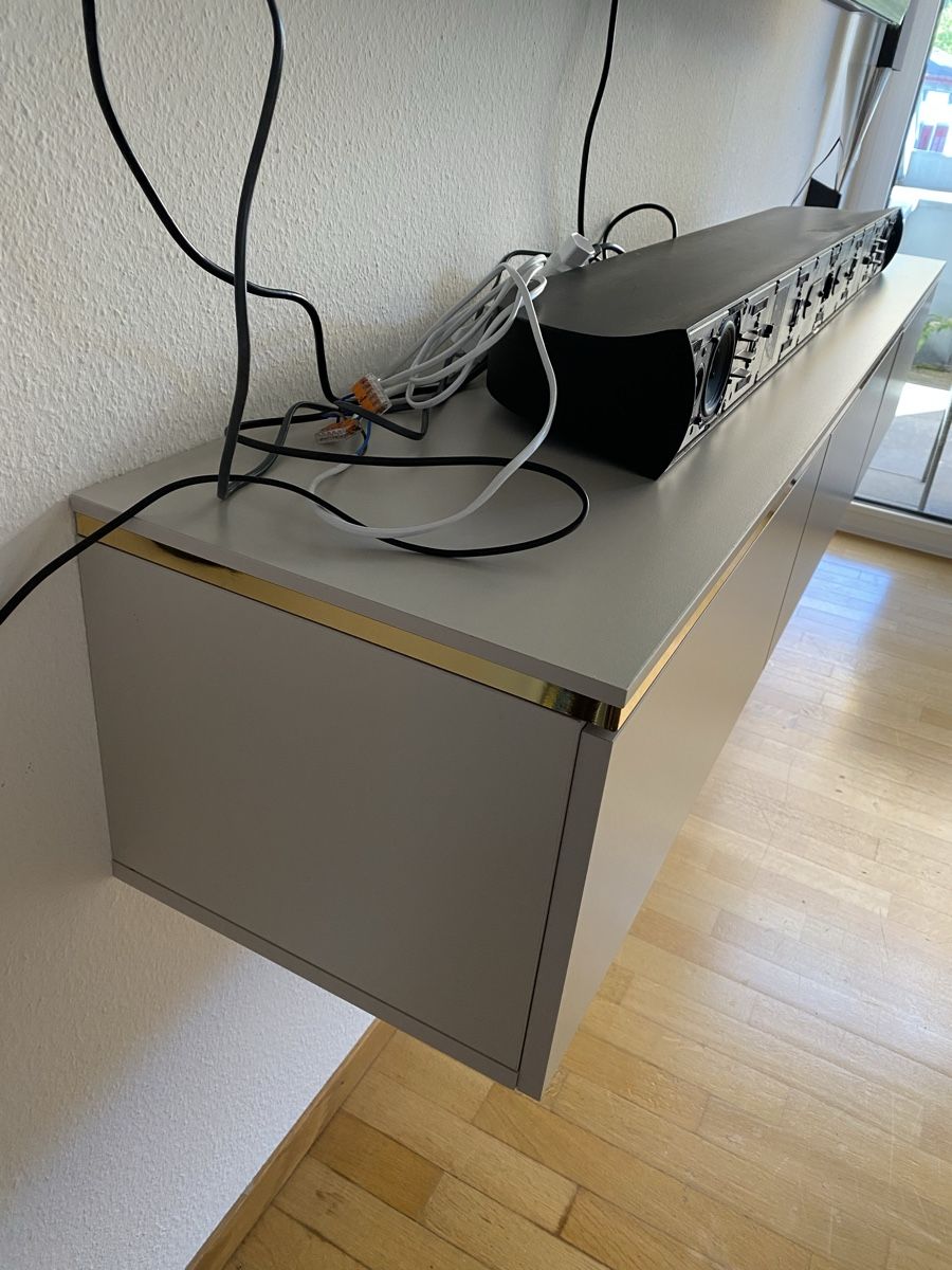 Cassettiere: Sideboard drei Monate alt – Nuovo (secondo la descrizione) da Rorschach venduto da cabrones98 2