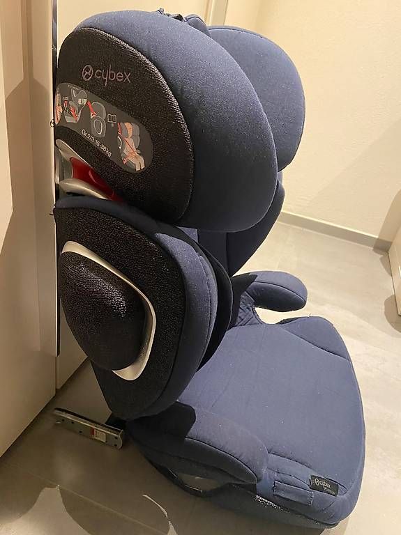 Cybex Seggiolini per auto: Cybex Solution Z-fix Kindersitz Platinum 15-36Kg – Usato da Horgen venduto da nasten 3