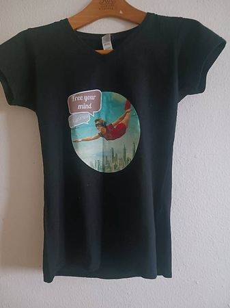 Shirt L