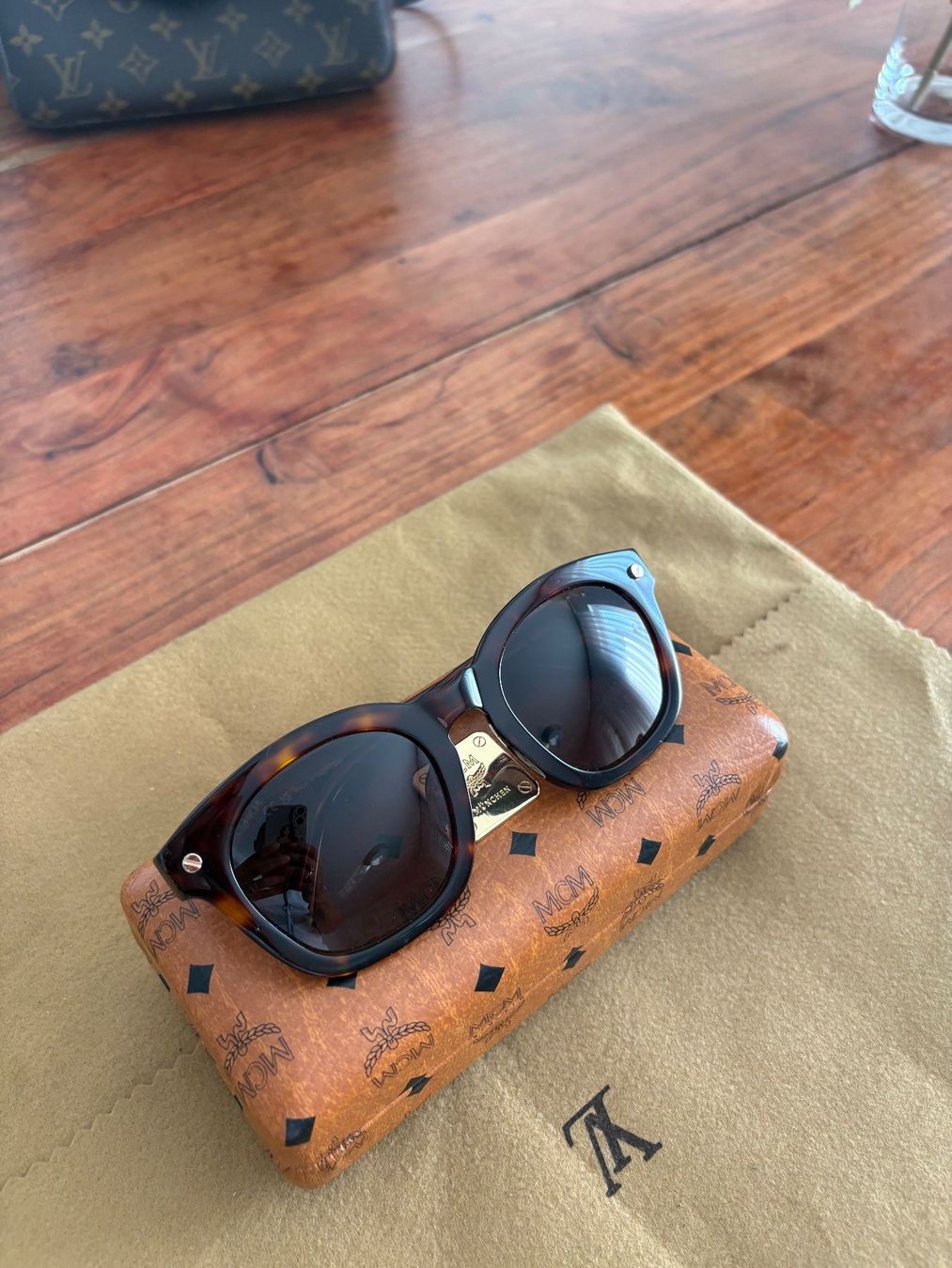 Occhiali & Lenti: Original MCM Sonnenbrille MCM634SA – Usato da Basel venduto da mari474 1
