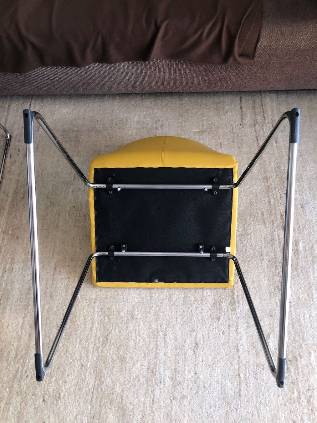 Ikea Sedie: 2 IKEA STÜHLE BERNHARD, SENFGELB, SITZHÖHE 48 CM – Usato da Zürich venduto da rolo66 5
