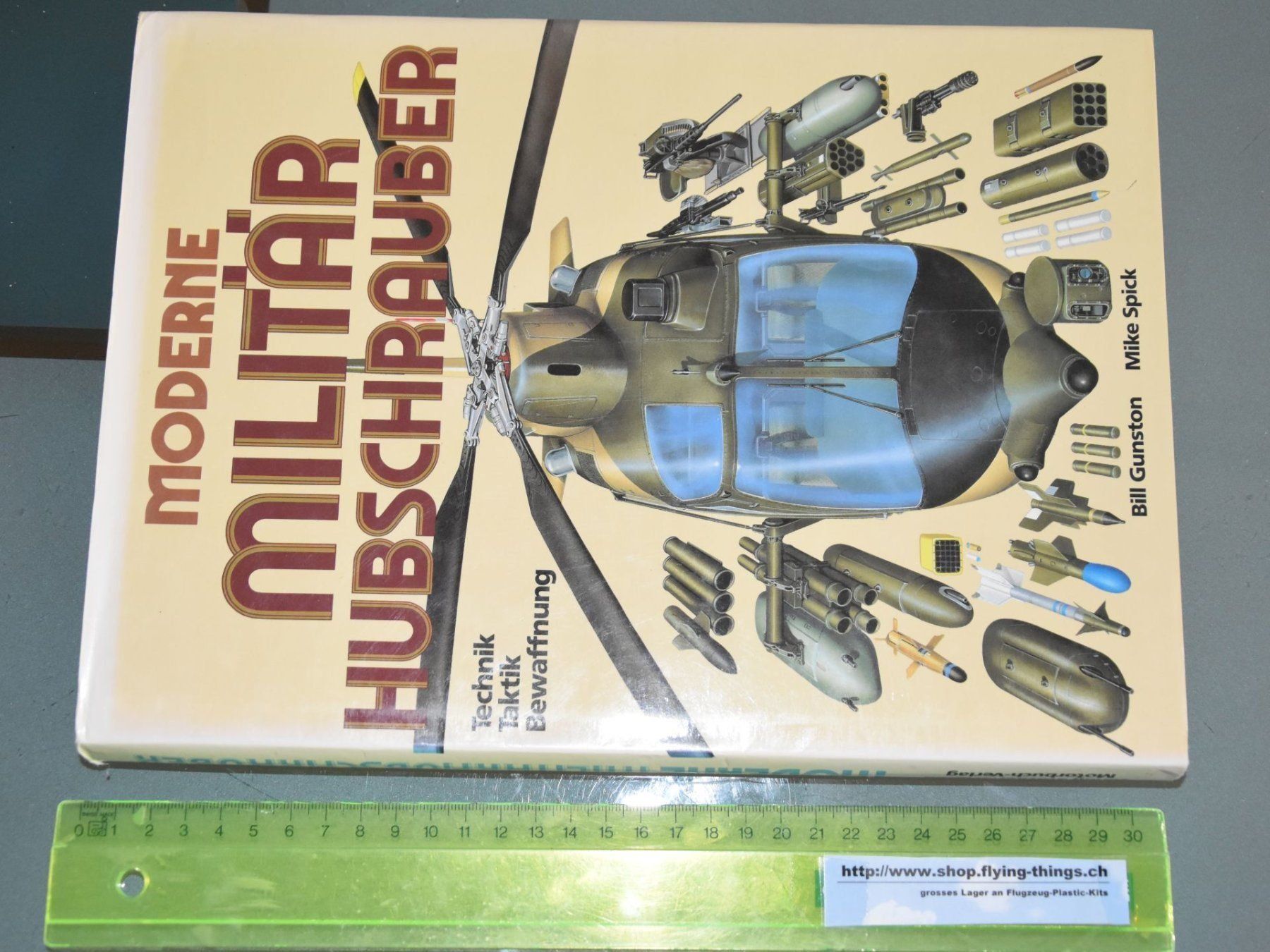 Libri: Militärhelikopter – Usato da Liestal venduto da estreiter
