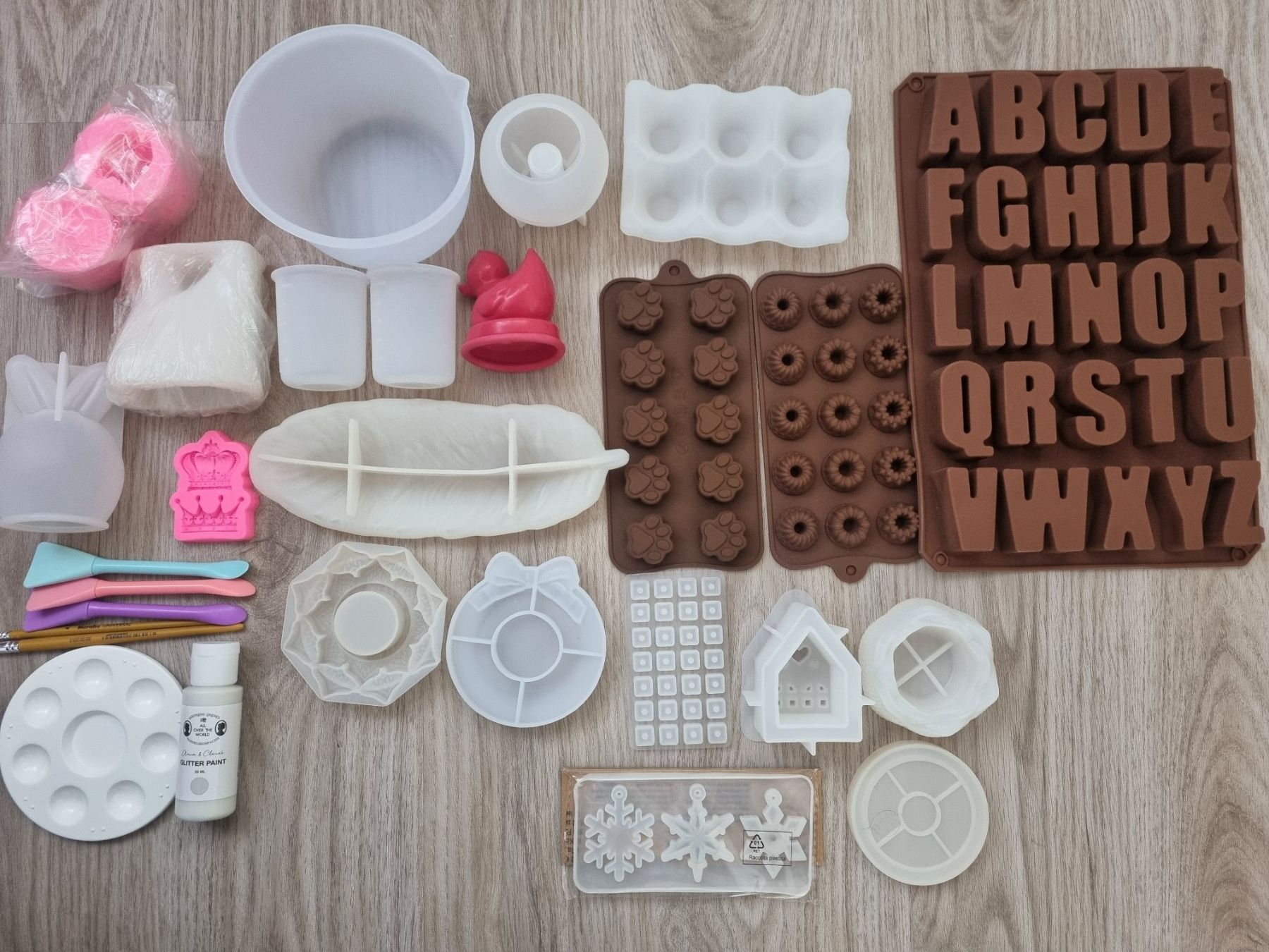 Bastelsets: KERA Craft Giesspulver + diverse Silikonformen – Neu und originalverpackt aus Burgdorf von Talora 1