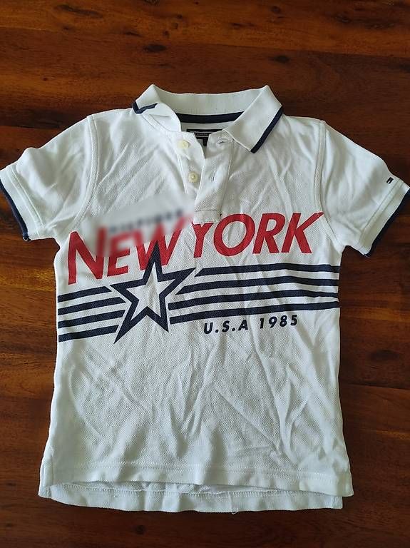Hemden, T-Shirts & Polos: Hemd t-shirt – Gebraucht aus Zürich von Orkageta