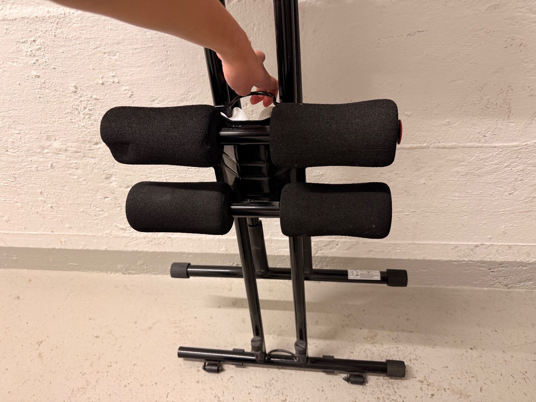 Hometrainer: Bauchtrainer 5 Mins Shaper Modell schwarz rot – Usato da Zürich venduto da celai. 7