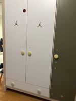 Kinderbett | Kleiderschrank | Schreibtisch