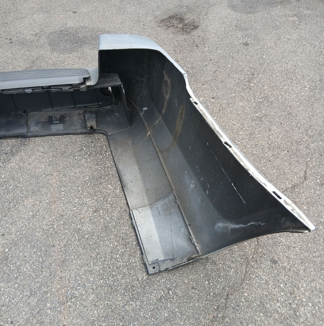 Land Rover Alle Autoersatzteile: Pare-chocs arrière Range Rover 2002-2012  – Gebraucht aus la heutte von Auto-stock 3