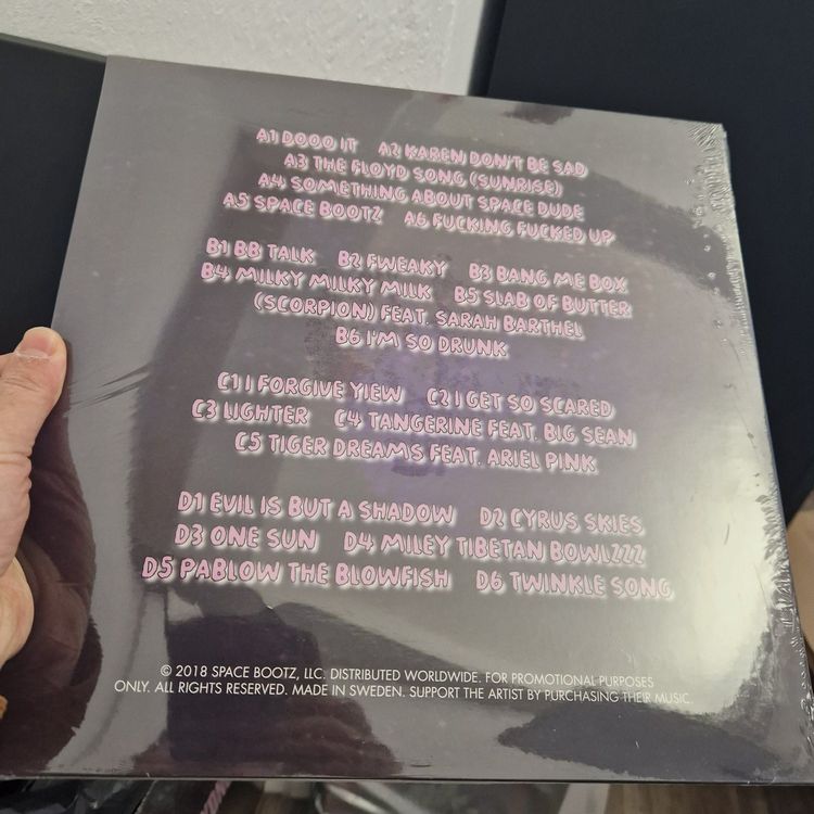 Miley Cyrus Miley Cyrus & Her Dead Petz New Re Sealed Kaufen auf