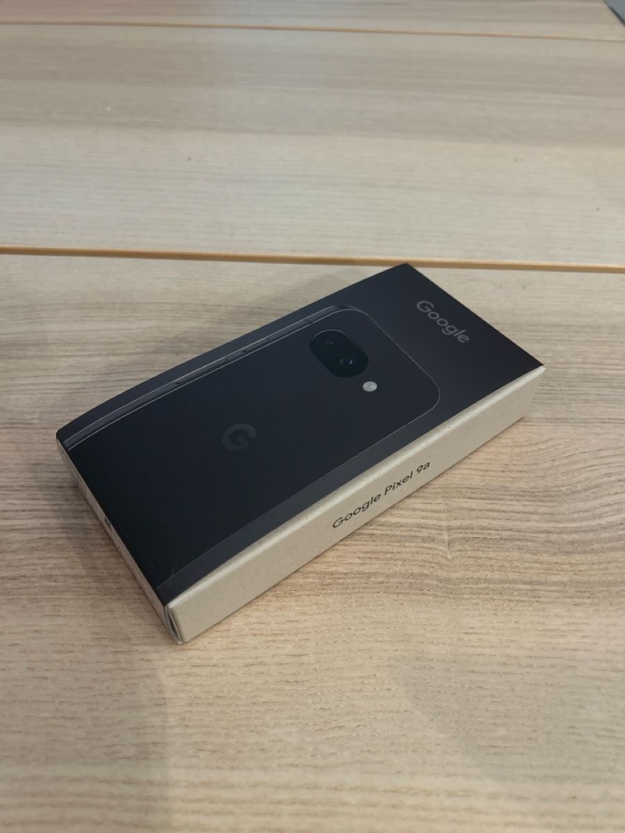 Google Handys / Smartphones: Google Pixel 9a Smartphone neu und originalverpackt  – Neu und originalverpackt aus Basel von luc_q9m8 1