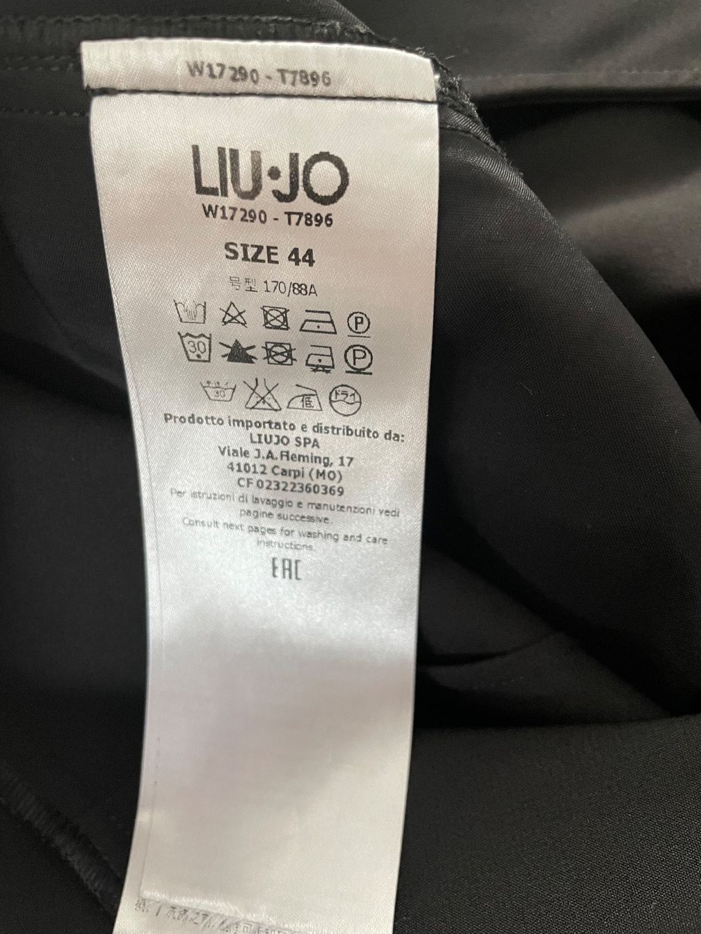 Liu Jo Tute: Jumpsuit Liu Jo neu! – Nuovo (secondo la descrizione) da Unteriberg venduto da fae_2gz2 5