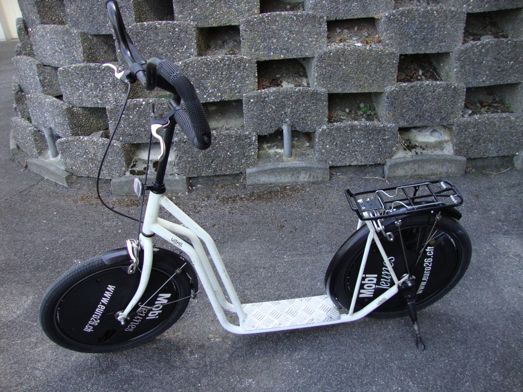 Kickboard: TROTTINETT – Usato da Thun venduto da Velo-7