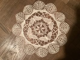 Klöppel - Deckchen, Kunstwerk aus früheren Zeiten