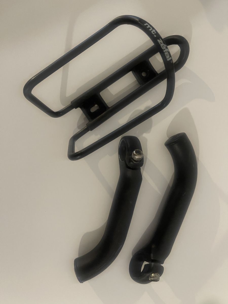 Pezzi di ricambio: Classic enkeranhänge Profile Design – Usato da Giubiasco venduto da bulag 9