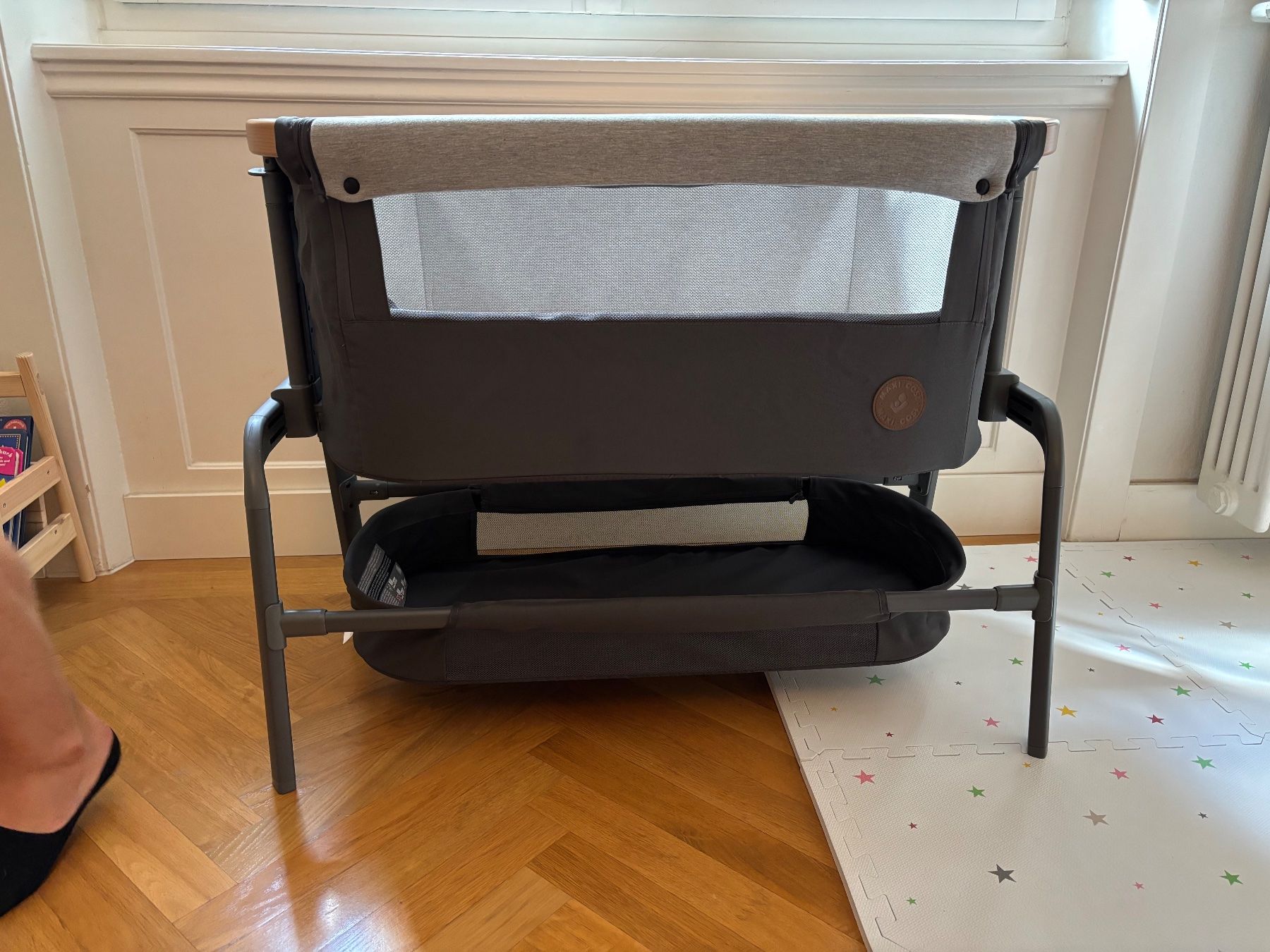 Maxi-Cosi Letti: Maxi Cosi Bassinet Iora Beistellbett Beyond Graphite & sheet – Usato da Zürich venduto da nao_pjh8