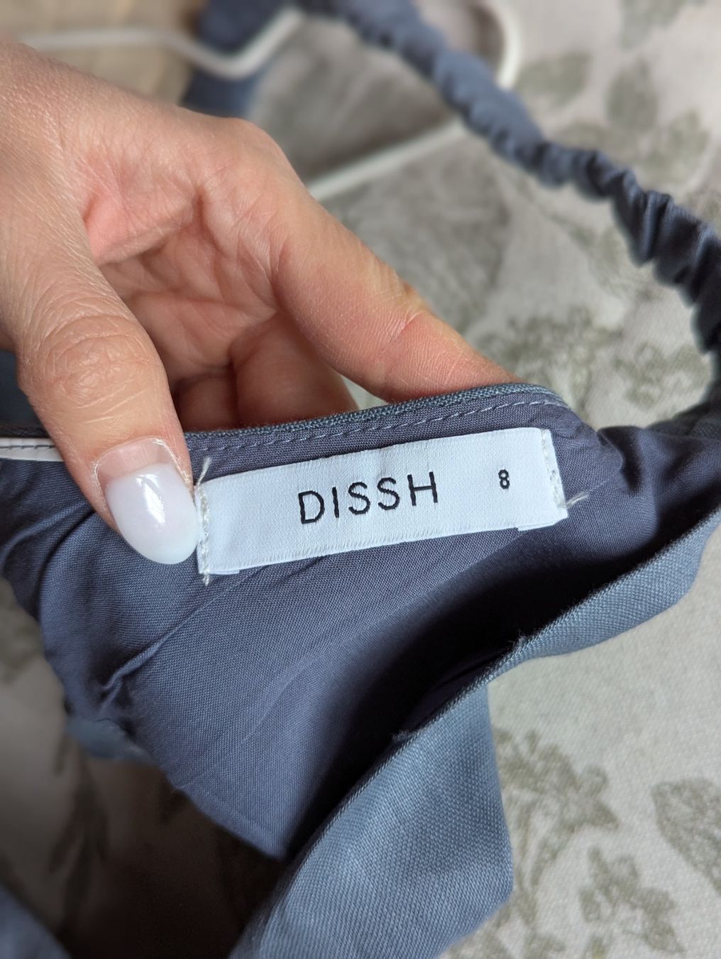 Top: Dissh linen crop top – Nuovo (secondo la descrizione) da Altendorf venduto da jak_lkk8 5
