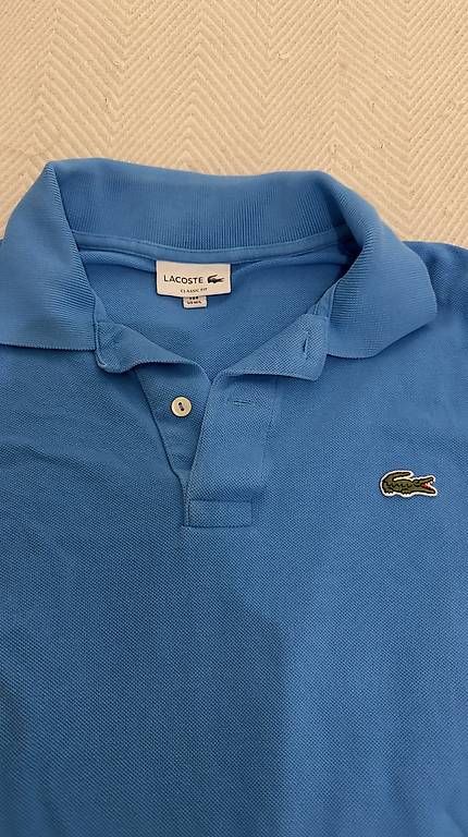 Polo-Shirts: Lacoste, Polo Shirt hellblau – Gebraucht aus Brunnen von sea_c7bm 1