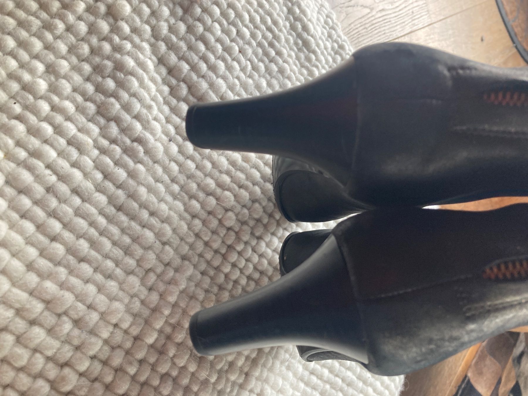 Kaiser Damenschuhe: Peter Kaiser Stiefeletten goldglänzend – Gebraucht aus Richterswil von MiHaPa 2