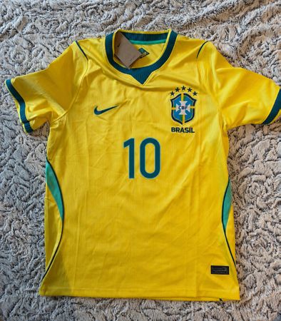 Fussballtrikot Brasilien Neymar Jr. Grösse S neu mit Etikett
