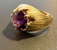Gold-Ring 18K mit Amethyst