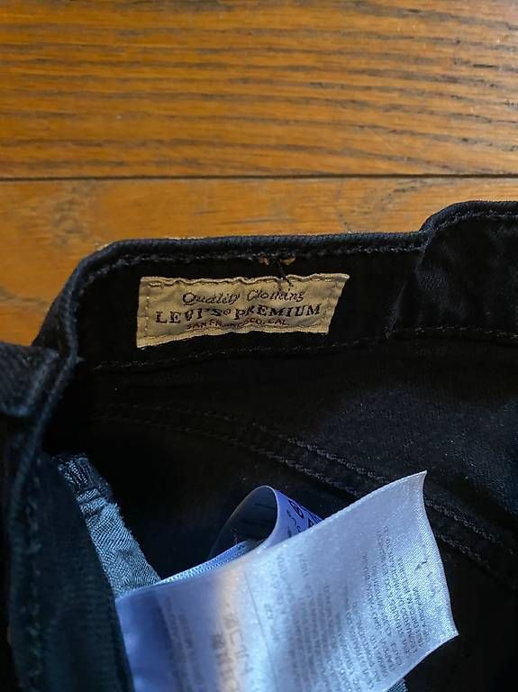 Levi's Jeans: Jean Levi’s 501 – Usato da Hermance venduto da joe_td6n 2