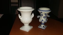 2X Delft Holland Henkel Vasen