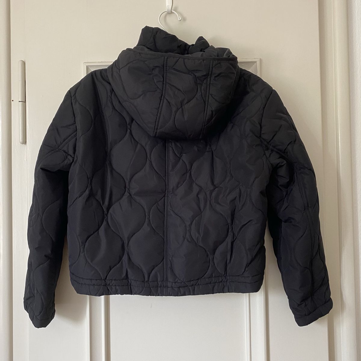 C&A Giacche: Schwarz gesteppte Winterjacke – Usato da Luzern venduto da champagnelaury 1