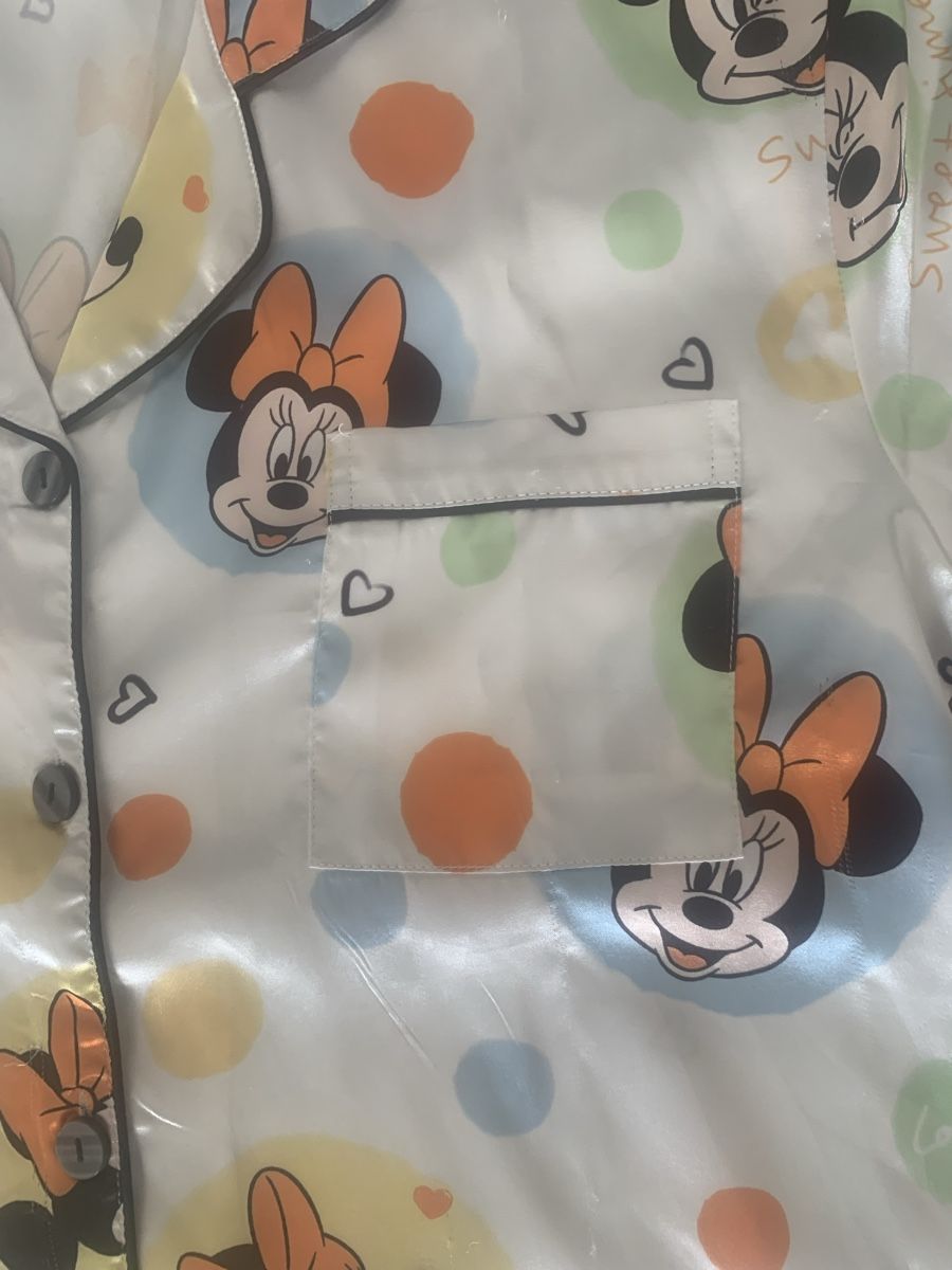 Disney Négligés & Pyjamas: Disney Pyjama – Défectueux à Emmen par ama_8wmn 5