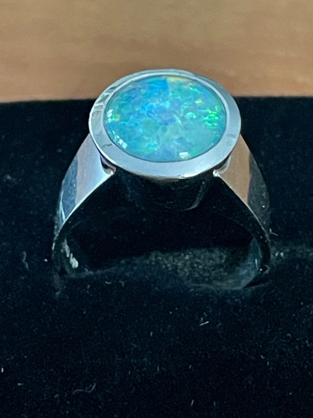 Ringe: Opal 750er Weissgold Ring – Gebraucht aus Luzern von Alhambra64