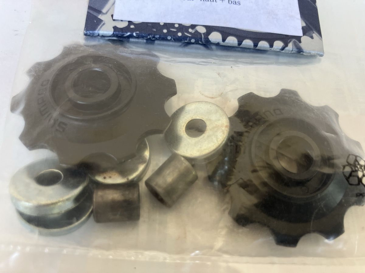 Shimano Pezzi di ricambio: Shimano Laufrollen Kettenwechsler – Usato da Trimbach venduto da cendira 3