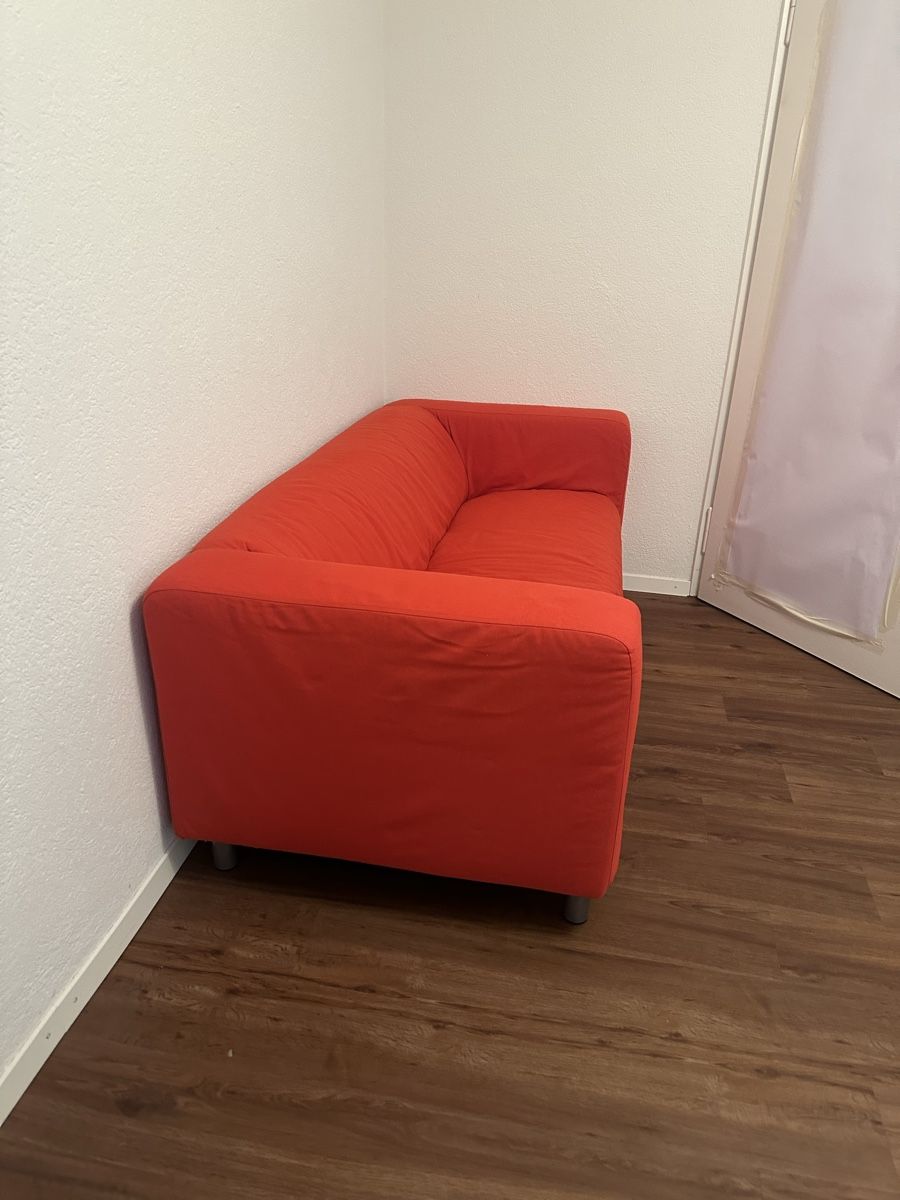 Sofas: Rotes Sofa  – D'occasion à Kilchberg par Kim_alicia 2