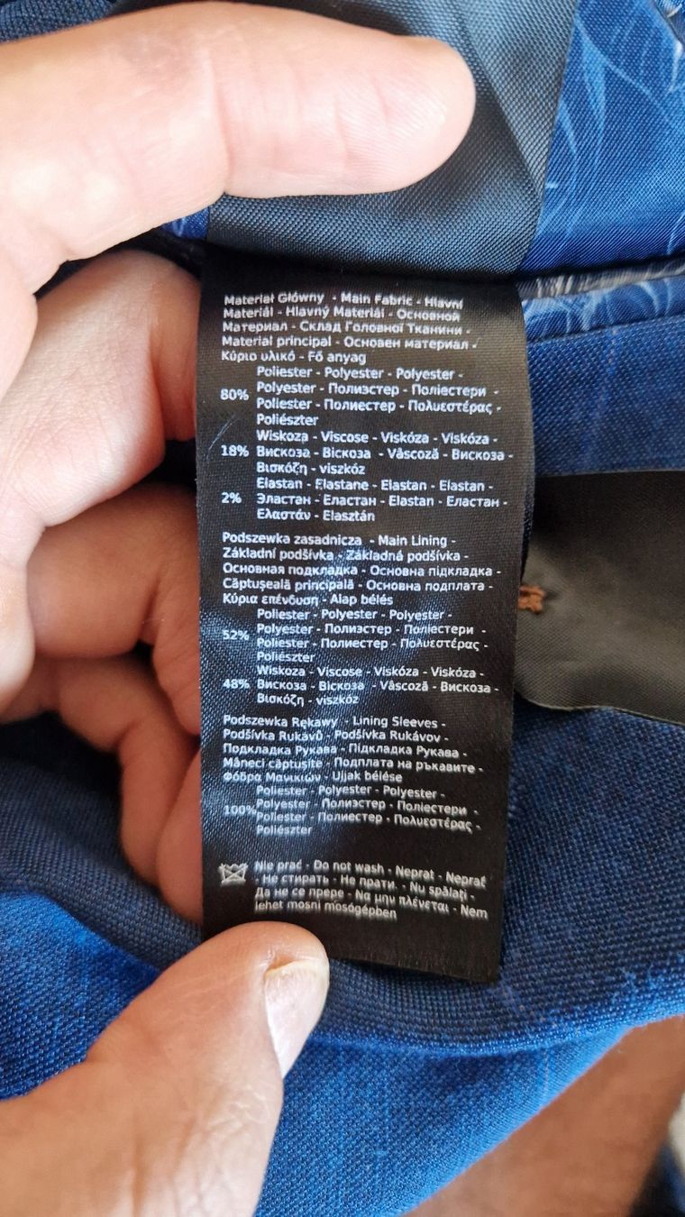 Completi: Vest + pantalone – Nuovo e nell'imballaggio originale da Le Grand-Saconnex venduto da arkanoid555 5