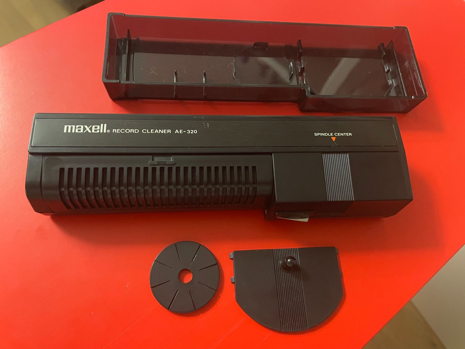 Vinyles: MAXELL AE-320 selbstfahrender Schallplatten Reiniger selten! – D'occasion à Weinfelden par s6o7p8h2 5