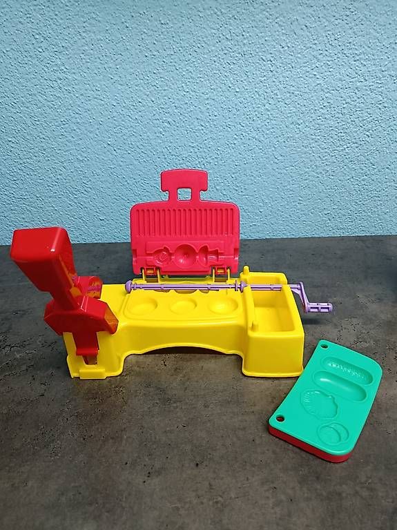 Giocattoli: Play-Doh  – Usato da Adlikon b. Regensdorf venduto da Gerie01 1
