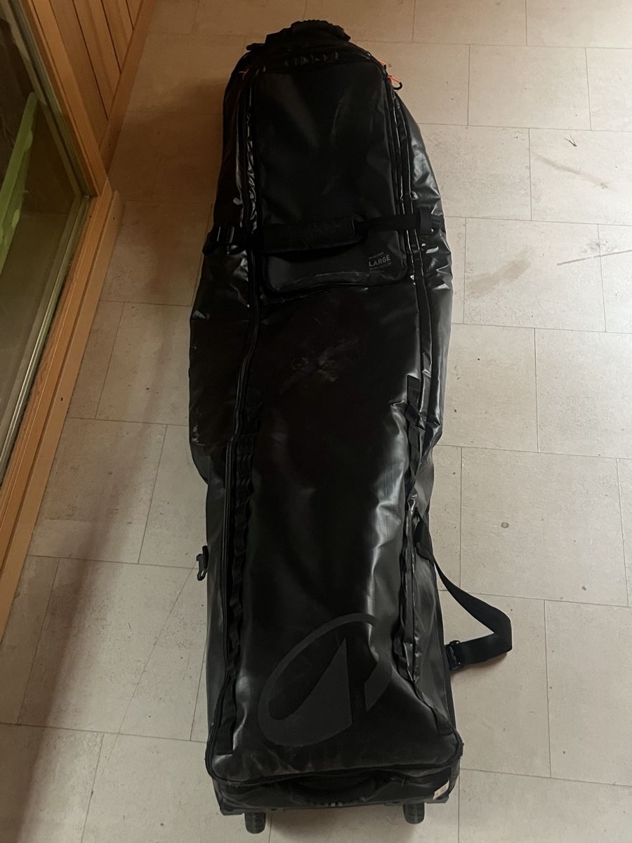Sacs: Rolltasche Snowboard/Ski – D'occasion à Langnau i.E par joh_5qpx