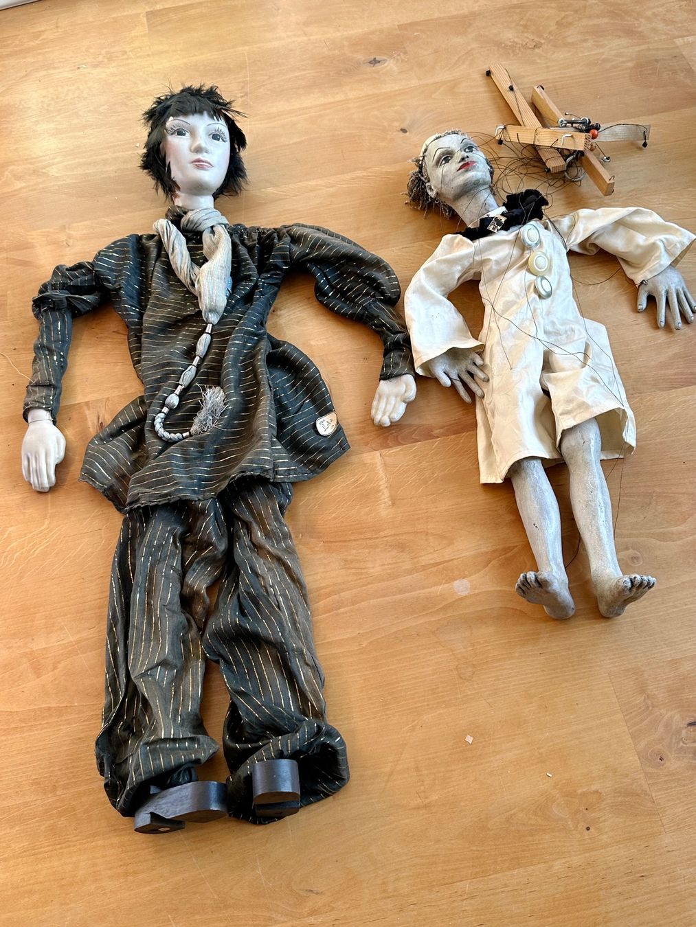 Bambole: 2 alte Marionetten Puppensammlung – Usato da Seltisberg venduto da quadartswiss 2