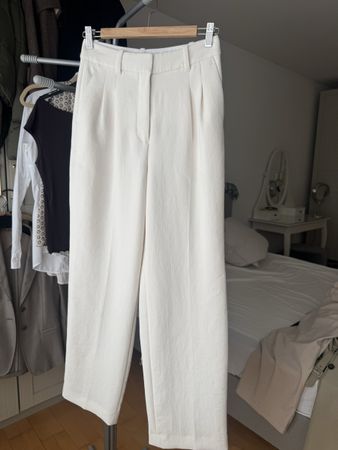 Aritzia „The Effortless Pant“ Gr. 34 XS