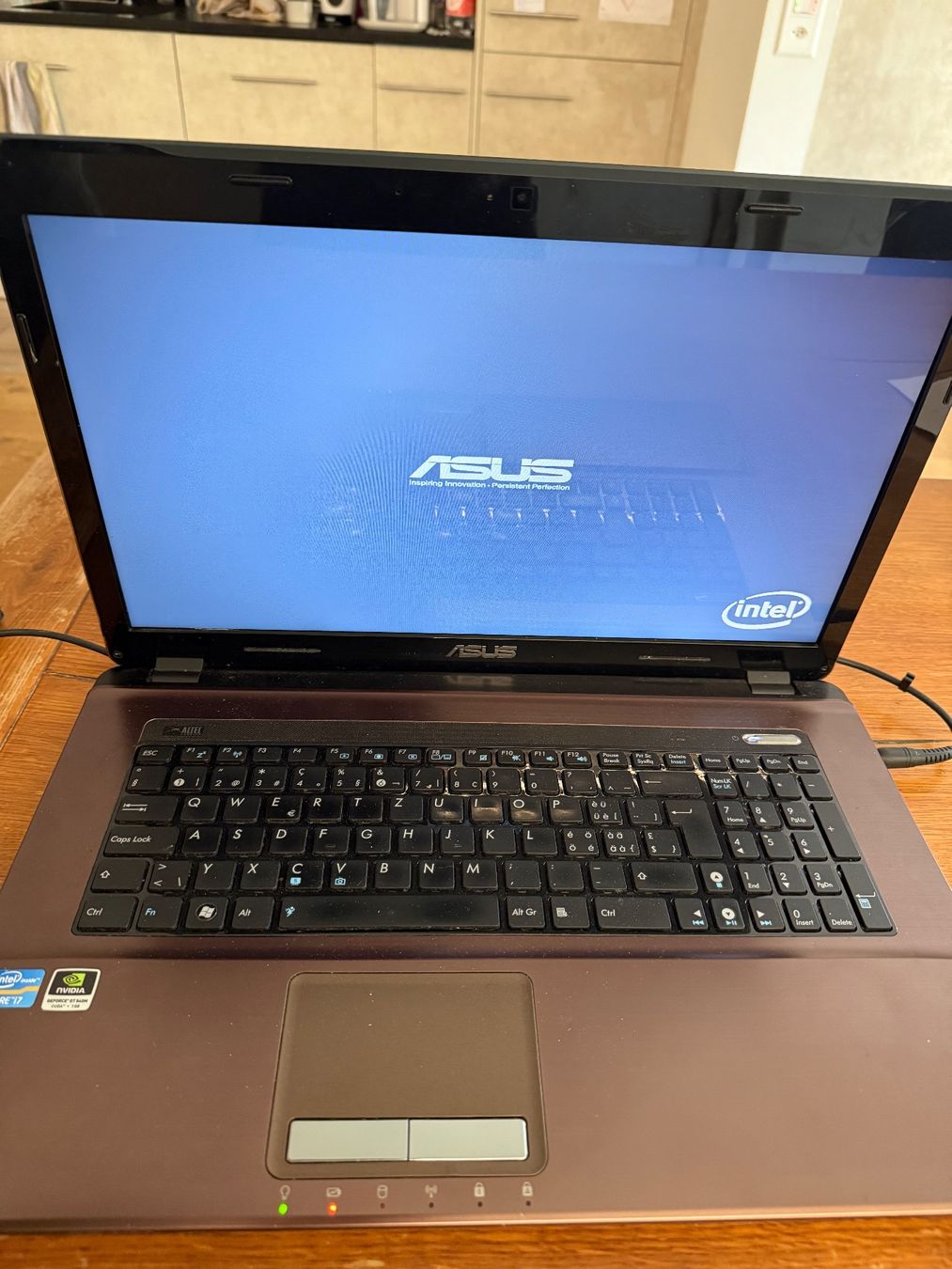 Asus Notebooks: ASUS I7 K73SV – Defekt aus Riddes von panchaud-e 5