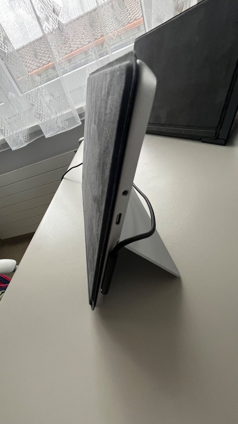 Microsoft Notebook: Microsoft Surface Go 1824 4Gb / 64Gb – Difettoso da Losone venduto da Pmpm 1