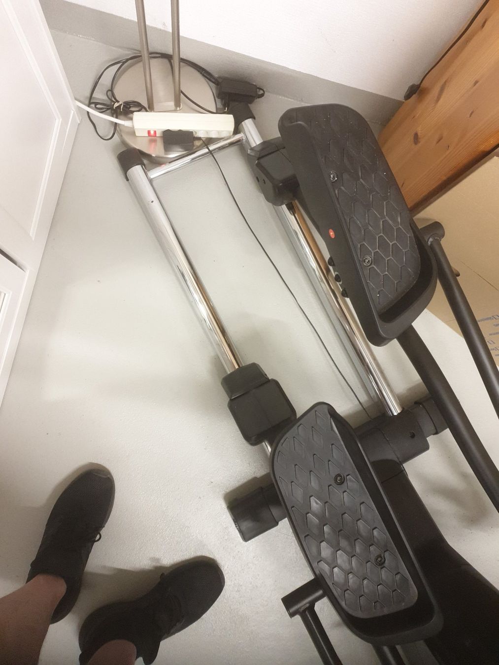 Kettler Hometrainer: Kettler Skylon 2 Crosstrainer – Usato da Möriken AG venduto da Player202 3