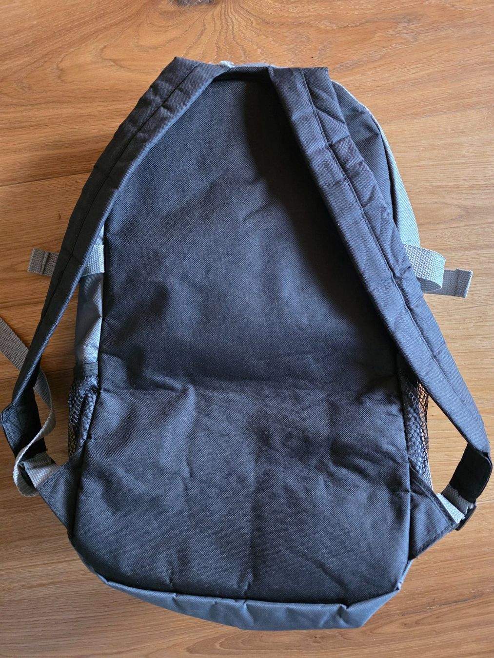 Zaini: Tages Ausflug Rucksack grau NORDCAP – Usato da Walterswil BE venduto da Lonitti 1